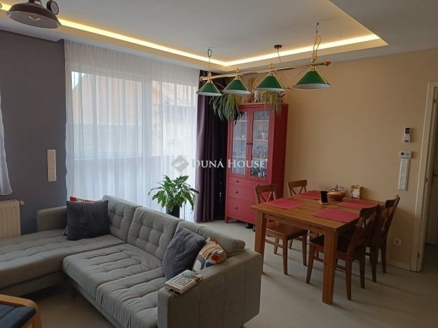 Eladó téglalakás, Budapesten, VIII. kerületben 85.2 M Ft