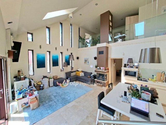 Eladó ikerház, Budapesten, XX. kerületben 164 M Ft, 4 szobás