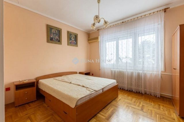 Eladó ikerház, Budapesten, XVIII. kerületben 84.9 M Ft, 3 szobás