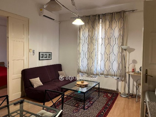 Kiadó téglalakás, albérlet, Budapesten, V. kerületben, 3 szobás