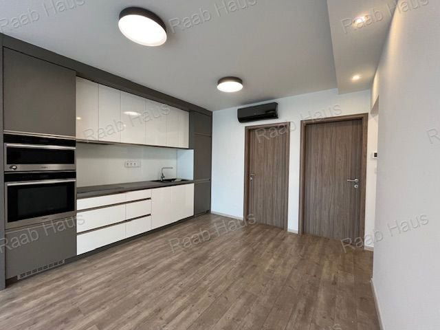 Kiadó téglalakás, albérlet, Győrött 320 E Ft / hó, 4 szobás