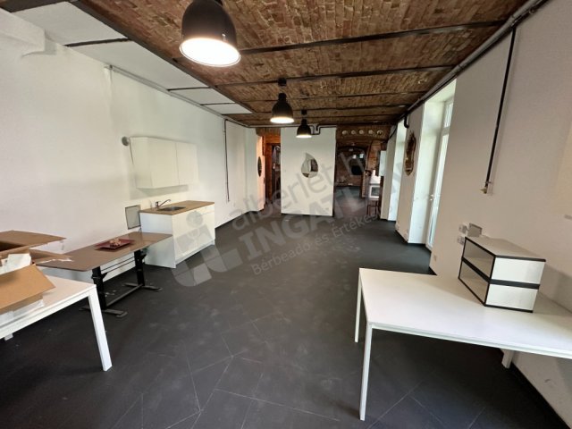 Kiadó iroda, XII. kerületben, Szilágyi Erzsébet fasoron