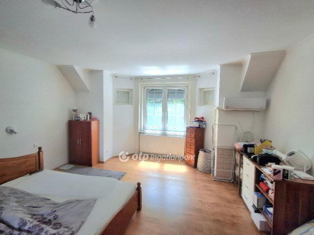 Eladó családi ház, Budapesten, XVI. kerületben 187 M Ft