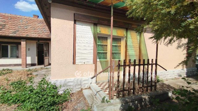 Eladó családi ház, Nagykátán 28.3 M Ft, 2+1 szobás