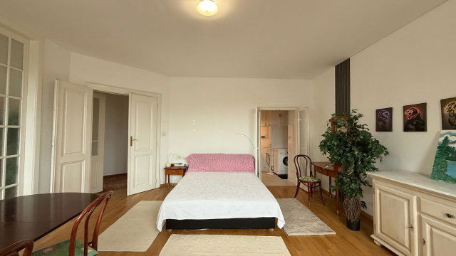 Kiadó téglalakás, albérlet, Debrecenben 220 E Ft / hó, 2 szobás