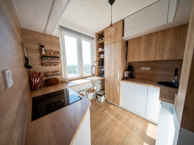 Eladó panellakás, Debrecenben 74.5 M Ft, 3 szobás