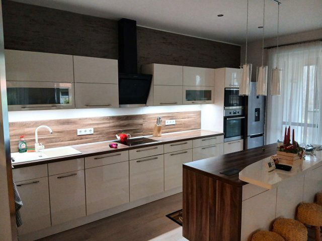 Kiadó családi ház, albérlet, Ikrényen 400 E Ft / hó, 4 szobás