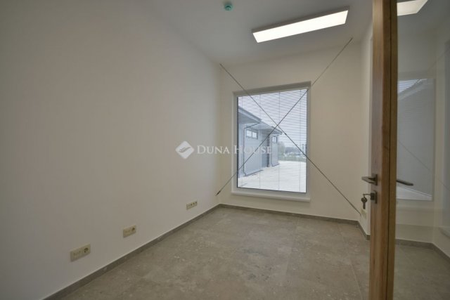 Kiadó iroda, Alsónémediben 252 E Ft / hó / költözzbe.hu