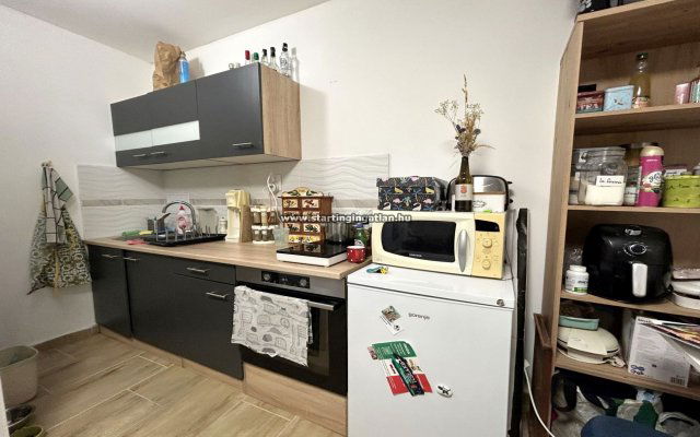 Eladó téglalakás, Budapesten, III. kerületben, San Marco utcában