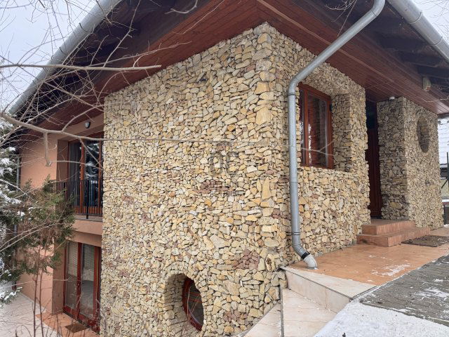 Eladó családi ház, Őrbottyánban 129.99 M Ft, 5 szobás