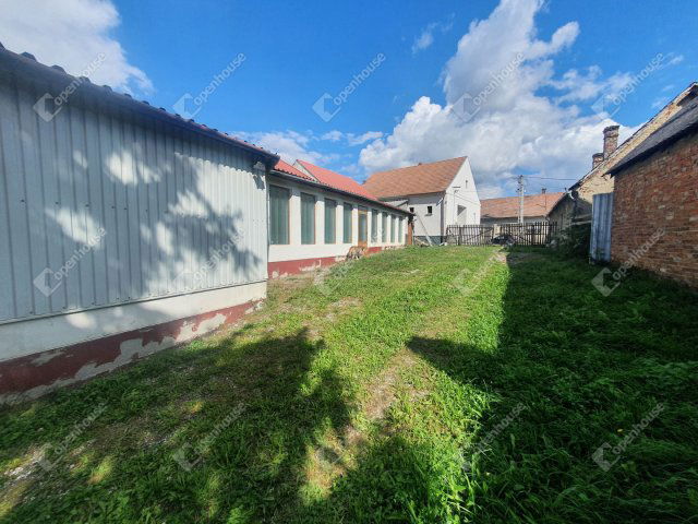 Eladó családi ház, Csurgón 54.9 M Ft, 3 szobás