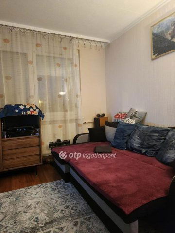 Eladó panellakás, Budapesten, XV. kerületben 51 M Ft, 1+1 szobás