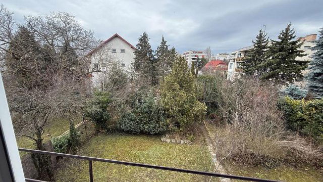 Eladó téglalakás, Budapesten, XI. kerületben 69.9 M Ft, 1 szobás