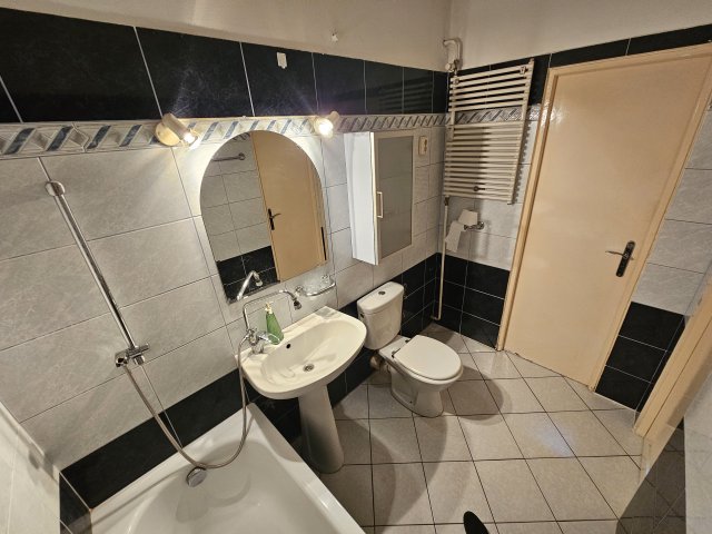 Eladó panellakás, Budapesten, XIV. kerületben, Ond vezér parkban