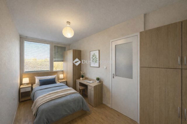 Eladó panellakás, Budapesten, XX. kerületben 60 M Ft, 3 szobás