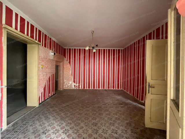 Eladó családi ház, Kecskéden 29.9 M Ft, 2 szobás