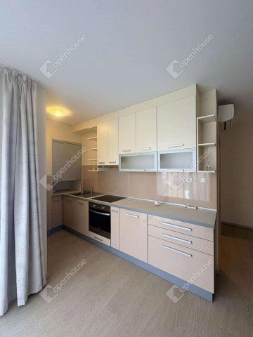 Kiadó téglalakás, albérlet, Győrött 180 E Ft / hó, 1 szobás