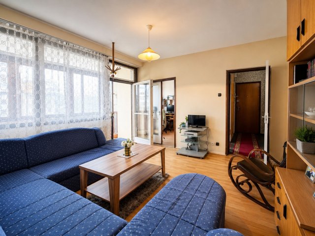 Eladó panellakás, Budapesten, XX. kerületben 63.9 M Ft, 4 szobás