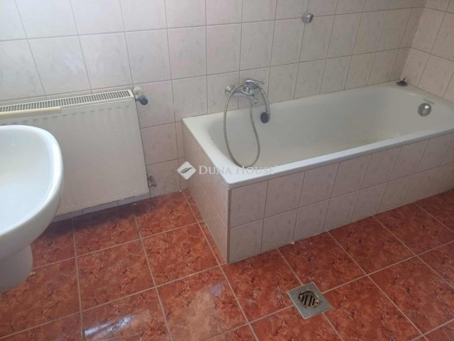 Eladó téglalakás, Budapesten, XXIII. kerületben 89 M Ft
