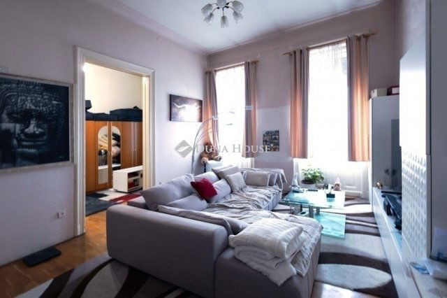 Eladó téglalakás, Budapesten, VIII. kerületben 73.9 M Ft