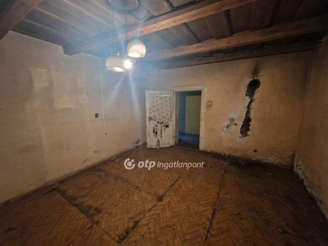 Eladó családi ház, Balkányban 12.5 M Ft, 1 szobás