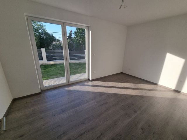 Eladó téglalakás, Érden 80.744 M Ft, 3 szobás