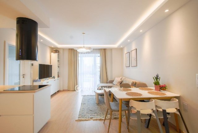 Eladó téglalakás, Balatonkenesén 122.5 M Ft, 3 szobás