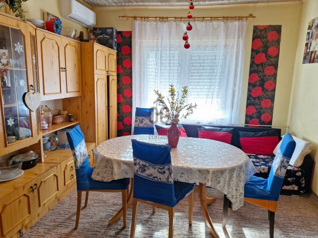 Eladó családi ház, Abonyban 36.9 M Ft, 5 szobás