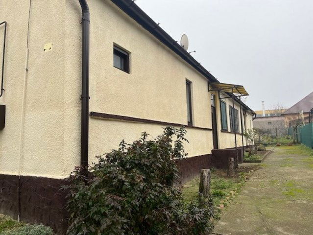 Eladó családi ház, Taksonyon 56.9 M Ft, 3 szobás