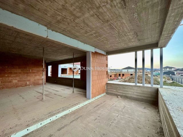 Eladó téglalakás, Kozármislenyen 133.78 M Ft, 5 szobás