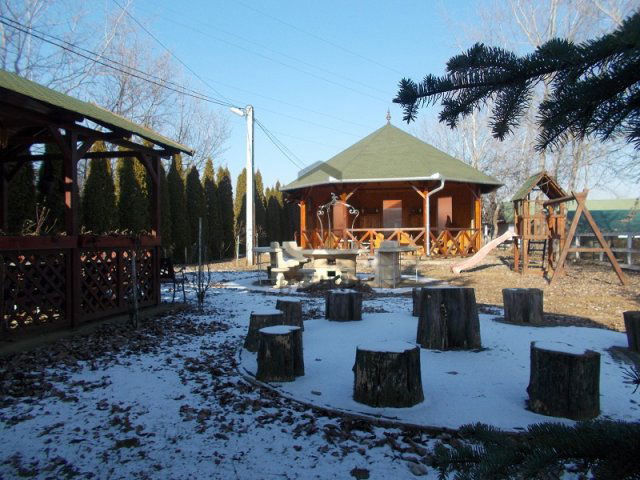 Eladó ipari ingatlan, Anarcson 320 M Ft / költözzbe.hu