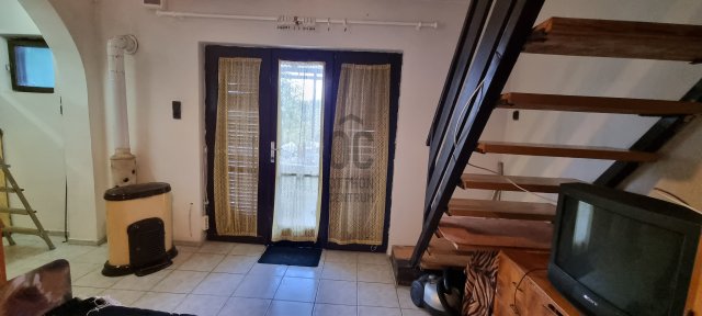 Eladó nyaraló, Gombán 29 M Ft, 2 szobás / költözzbe.hu
