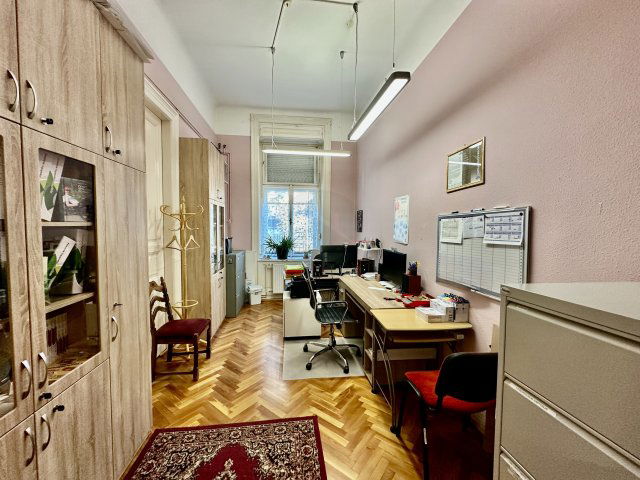 Eladó téglalakás, Budapesten, VII. kerületben 89.9 M Ft