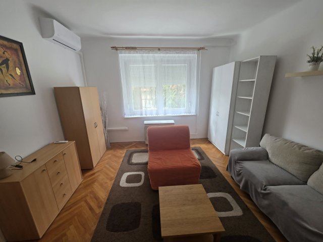 Kiadó téglalakás, albérlet, XIV. kerületben, Róna utcában