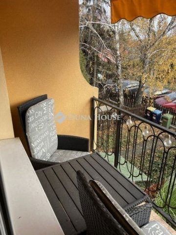 Eladó sorház, Budapesten, XV. kerületben 170 M Ft, 5 szobás