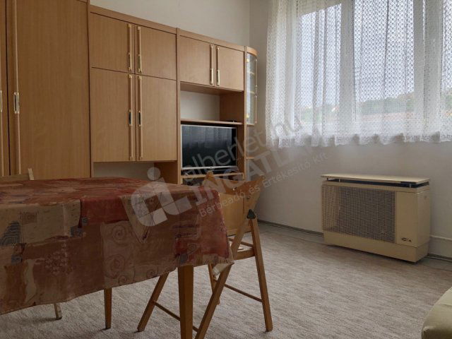 Kiadó téglalakás, albérlet, I. kerületben, Krisztina körúton
