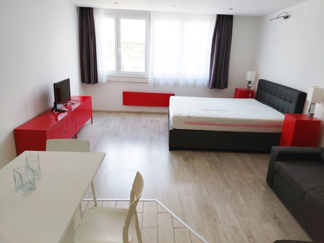Kiadó téglalakás, albérlet, Budapesten, VI. kerületben