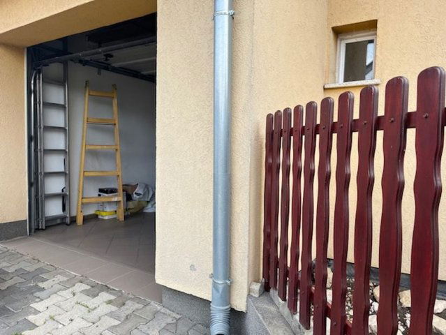 Eladó családi ház, Taksonyon 99.9 M Ft, 4 szobás