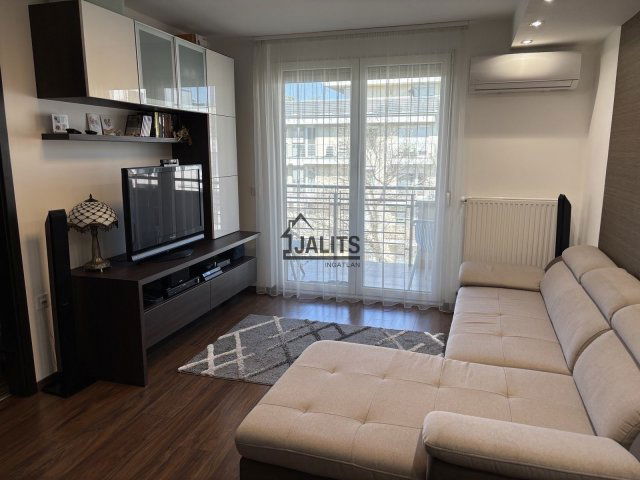 Kiadó téglalakás, albérlet, XIII. kerületben, Petneházy utcában