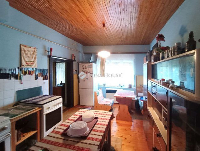 Eladó családi ház, Pécsváradon 18.9 M Ft, 3 szobás