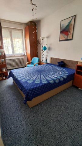 Eladó téglalakás, Komlón 24.5 M Ft, 2 szobás