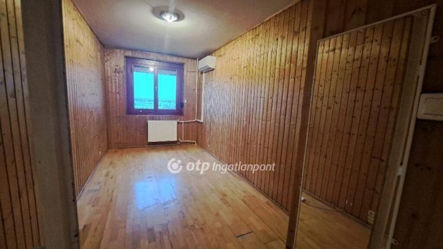 Eladó panellakás, Budapesten, XXI. kerületben 54.9 M Ft, 2 szobás