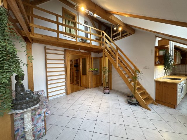 Eladó téglalakás, Sopronban 45.89 M Ft, 2 szobás