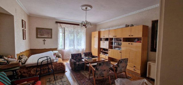 Eladó családi ház, Kecelen 29.8 M Ft, 5 szobás