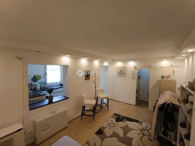 Eladó téglalakás, Budapesten, XX. kerületben 29.9 M Ft, 1 szobás