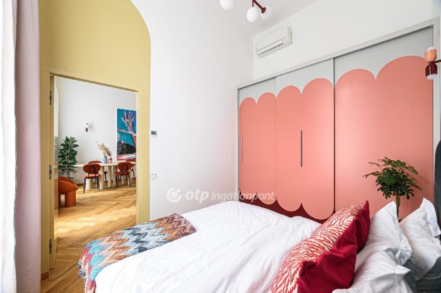 Kiadó téglalakás, albérlet, Budapesten, VI. kerületben