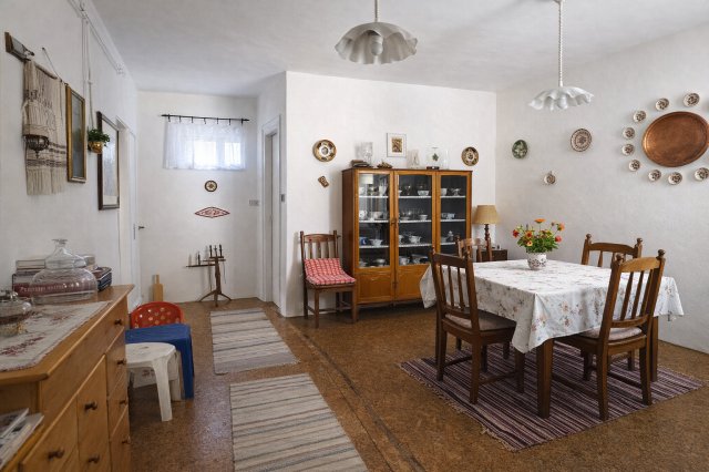 Eladó családi ház, Pomázon 127 M Ft, 4 szobás