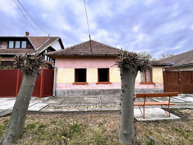 Eladó családi ház, Mezőkovácsházán 5.9 M Ft, 3 szobás