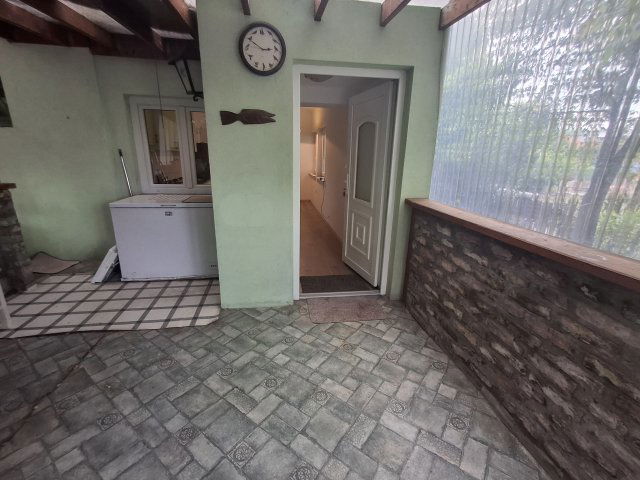 Eladó ikerház, Dorogon 65 M Ft, 2+1 szobás / költözzbe.hu