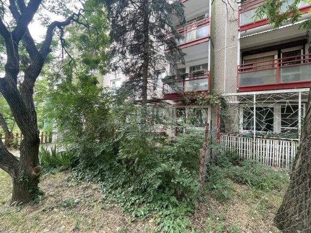 Eladó téglalakás, Budapesten, III. kerületben 69.99 M Ft